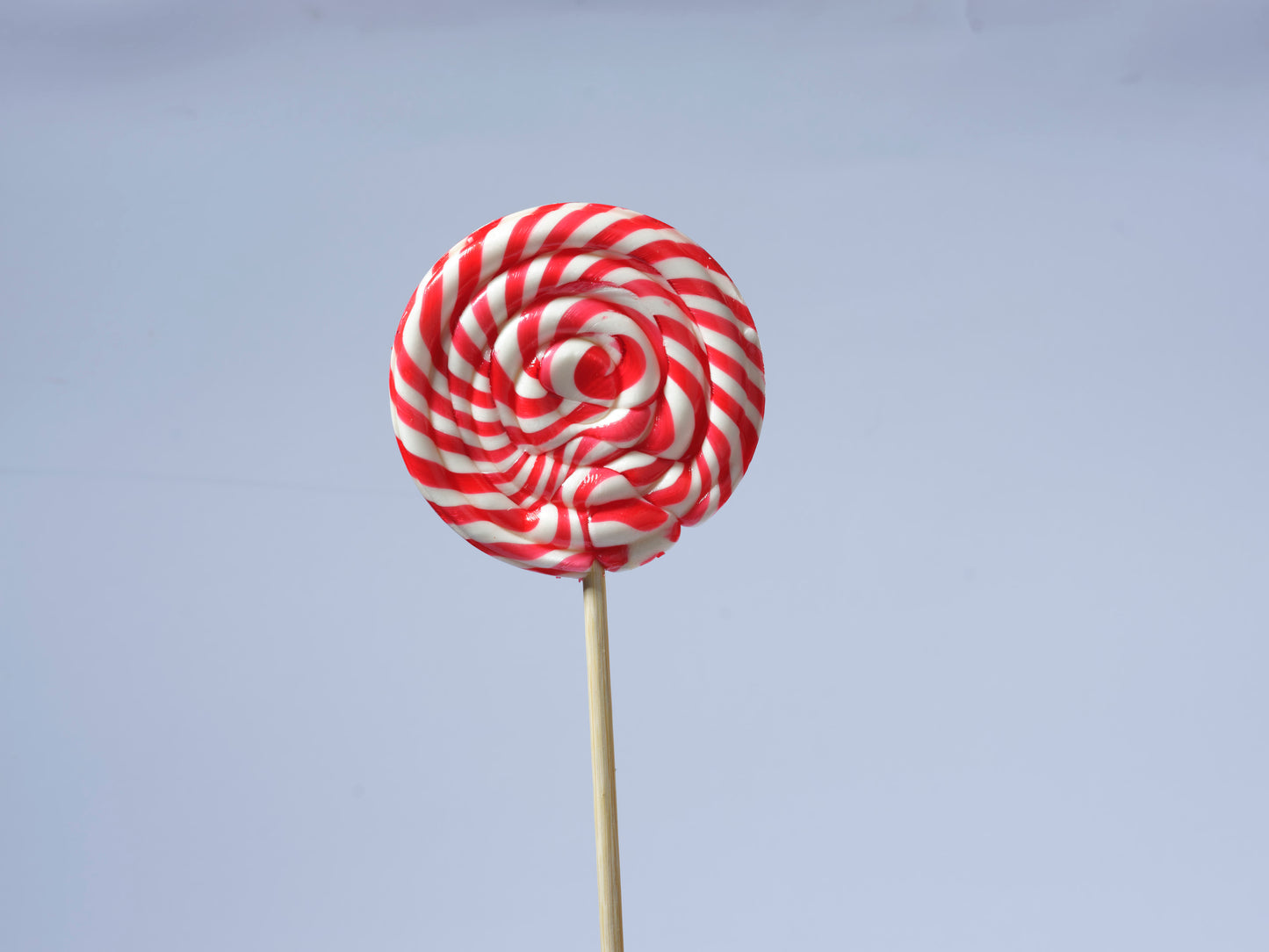 Zubi Swirl Big Lolly (Assorted) - Enriched with Vitamin C