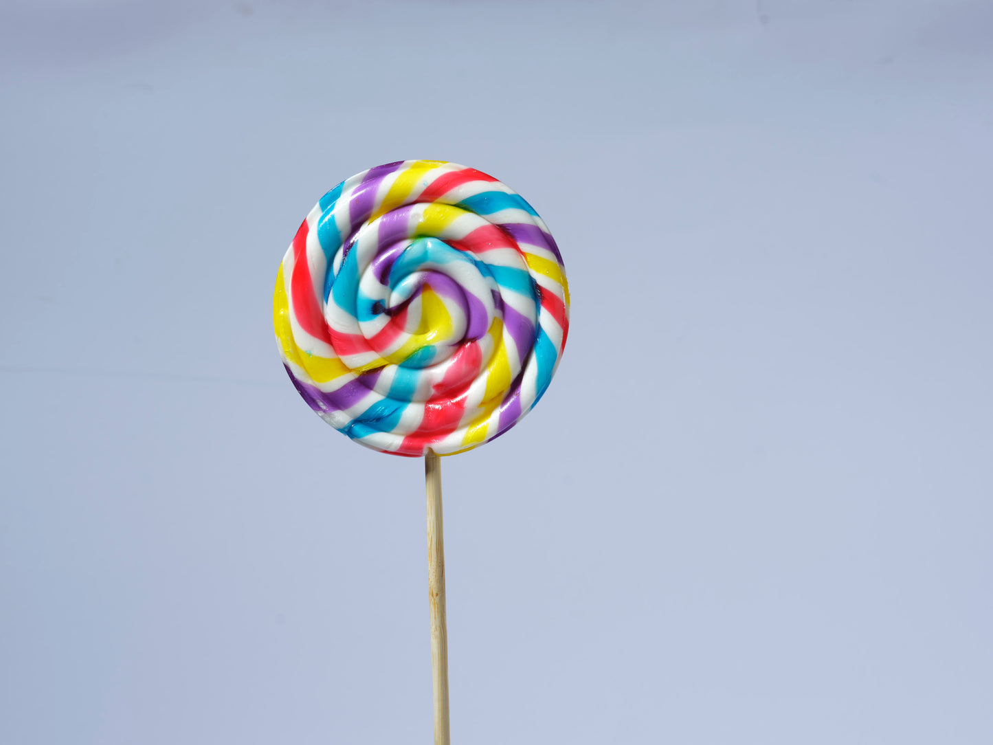 Zubi Swirl Big Lolly (Assorted) - Enriched with Vitamin C